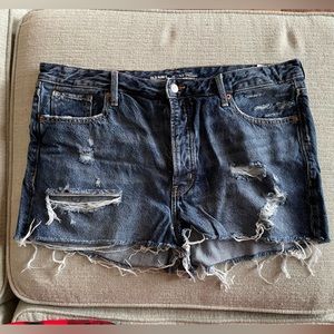 Old Navy High Rise OG Straight Shorts